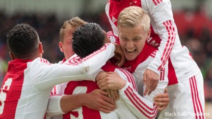 donny-Ajax-a1-kampioen-2015-e