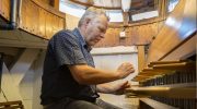 Boudewijn en Wilma Zwart genieten van zorg voor Pieter