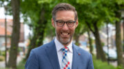 Wethouder René Windhouwer benoemd tot directeur-bestuurder van Qinas 