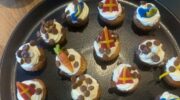 Intocht Sinterklaas Nijkerk: gratis mini cupcake bij Coava