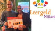 Sinterklaasvereniging Nijkerkerveen schenkt 550 euro aan Stichting Leergeld