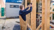 Leerlingen van het Van Lodenstein College bouwen Tiny House