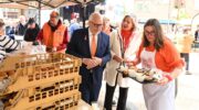 Laatste Koningslunch voor burgemeester Renkema