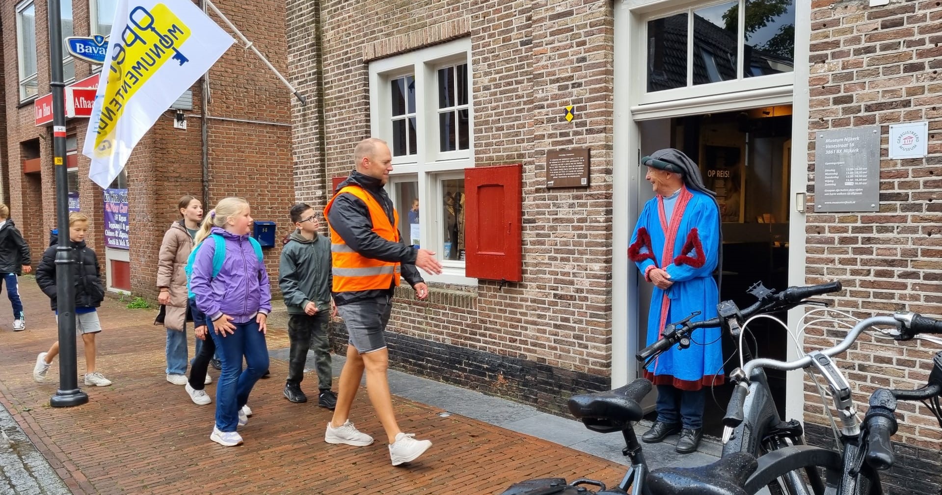 Museum Nijkerk zoekt nieuwe “Museumschatten” voor bijzonder programma in zorginstellingen