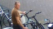 Man op witte sokken steelt fietscomputers bij Boni Nijkerk