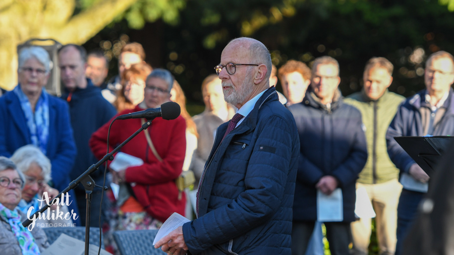 Paassamenkomst op Nijkerkse begraafplaats