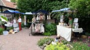 Zomermarkt in binnentuin Streams Verlaat