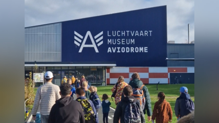 Samen op avontuur: jeugd uit Nijkerk vliegt een dagje hoog met Heppie on Tour