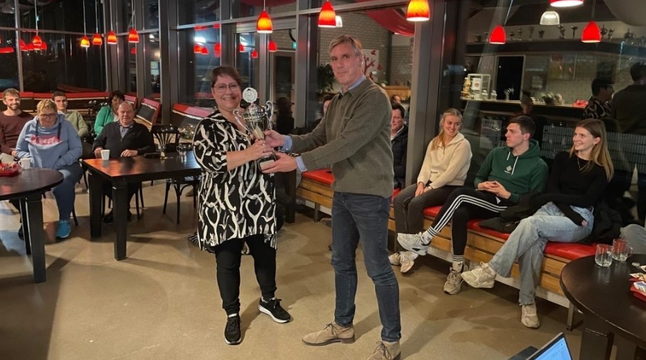 Maureen van Goethem is vrijwilliger van het jaar Telstar