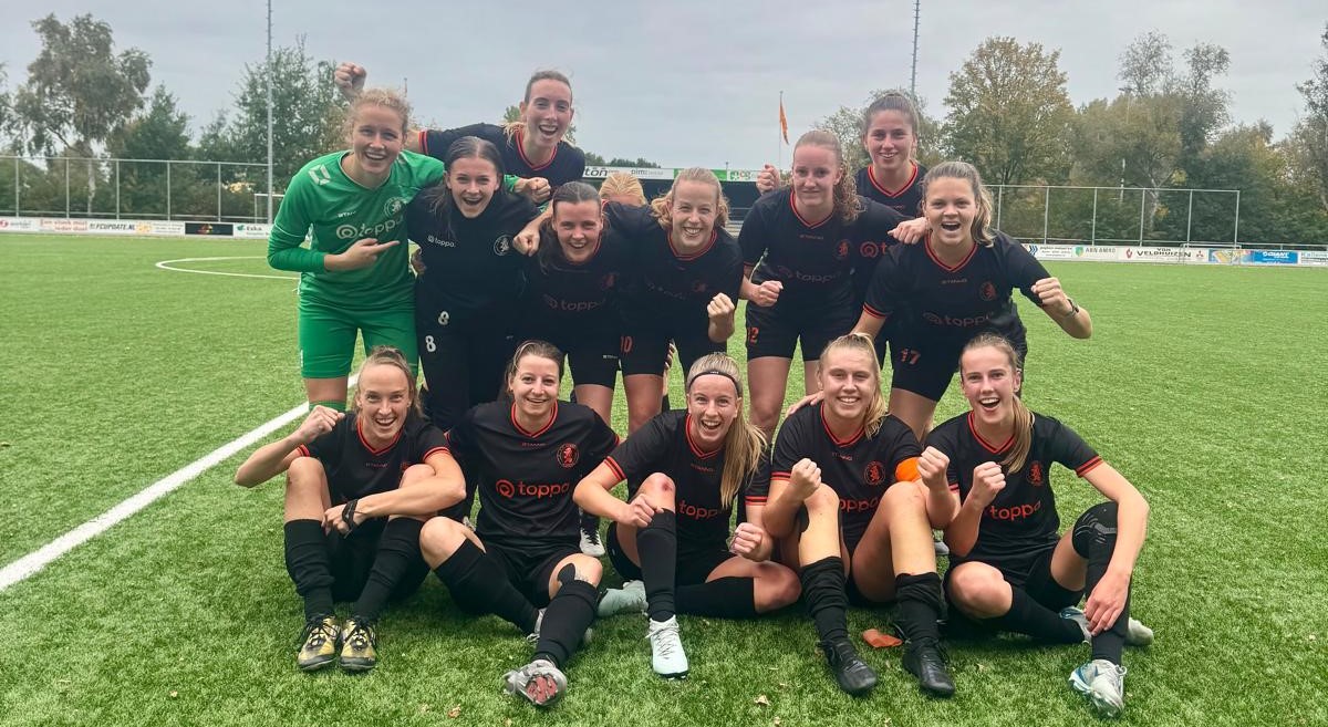 Sparta Nijkerk VR1 na geweldige eerste helft ruim langs Oranje Nassau