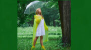 Dit is waarom de trenchcoat steeds populairder wordt