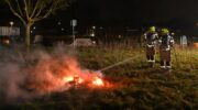 Twee matrassen in de brand naast winkelcentrum Paasbos