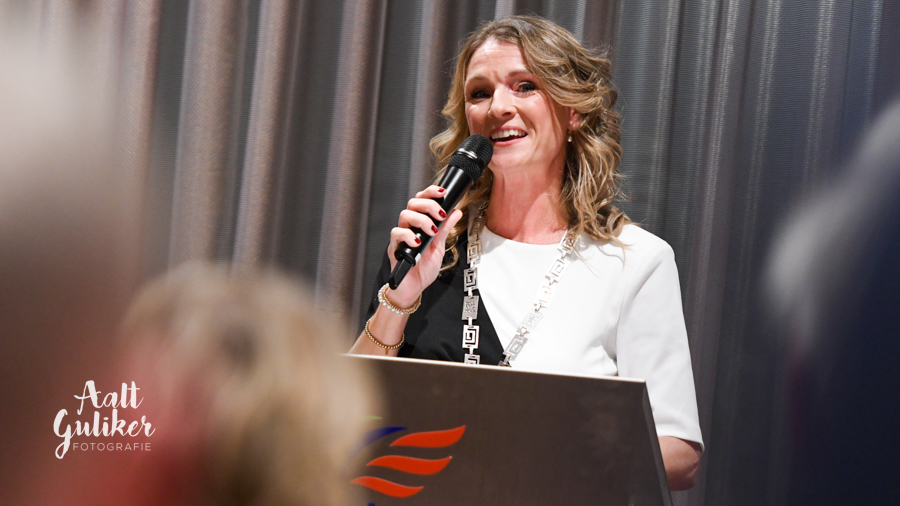 Nieuwjaarstoespraak burgemeester Tinet de Jonge: van noodpakket tot telefoonloos moment