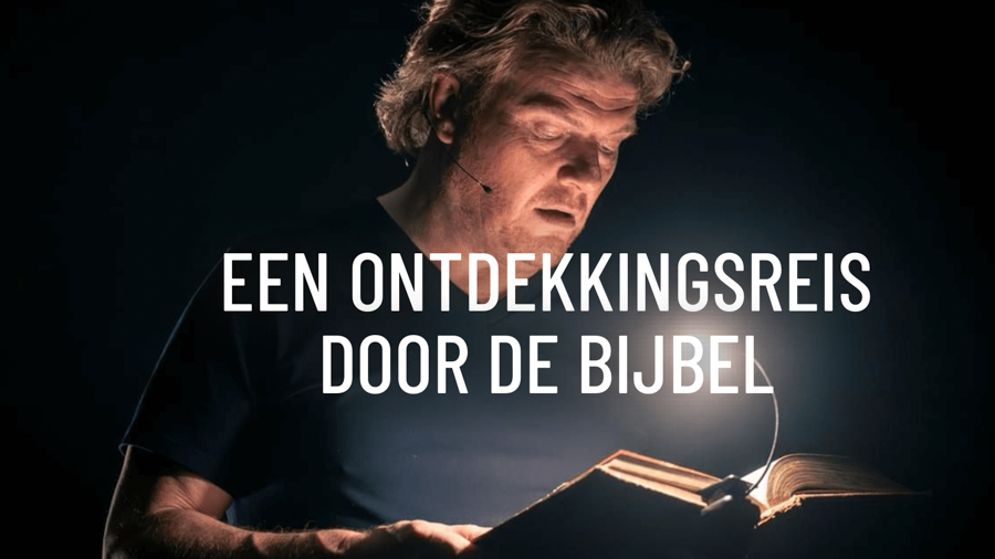 Bas Ragas met de muzikale leesvoorstelling ‘Wees niet bang’ in de Vredeskerk