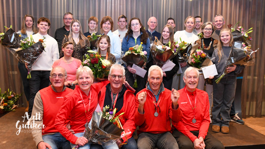 Gemeente Nijkerk huldigt sportkampioenen