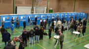 Sporthal Watergoor vol met darters