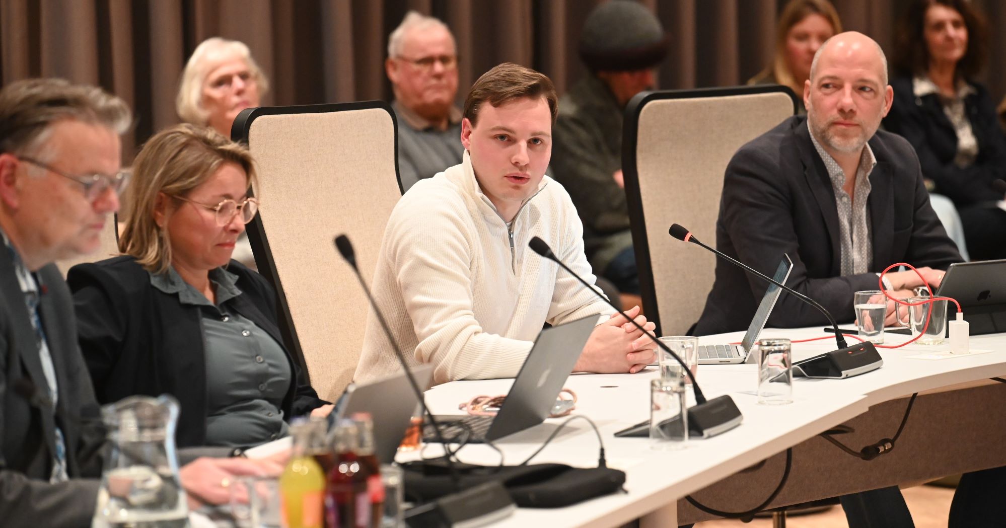 CDA Nijkerk vraagt aandacht voor eenzaamheid onder jongeren