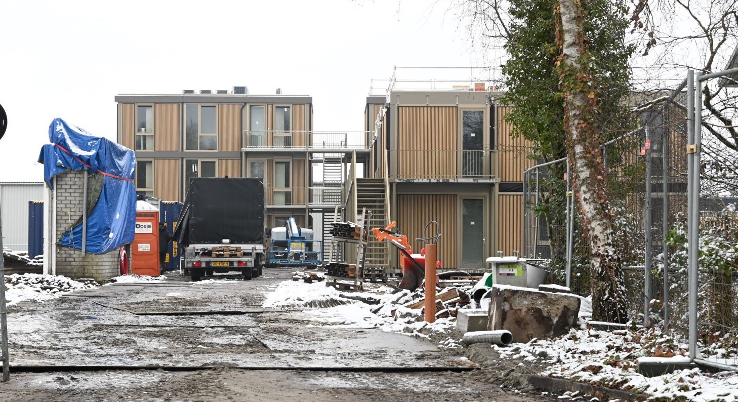 Bouw asielzoekersopvang Nijverheidsstraat vordert gestaag