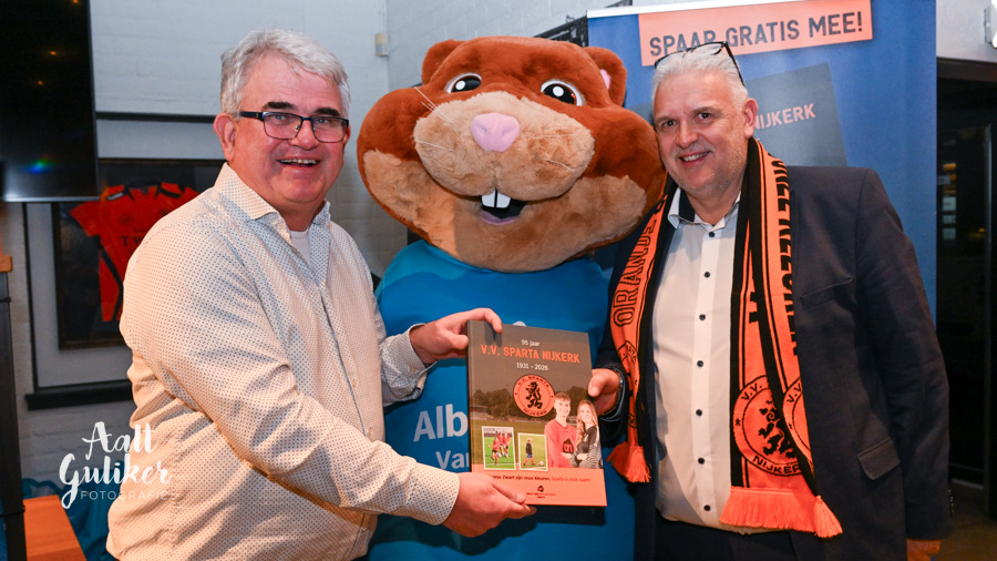 Voetbalplaatjesactie Albert Heijn Van den Tweel van start bij Sparta Nijkerk