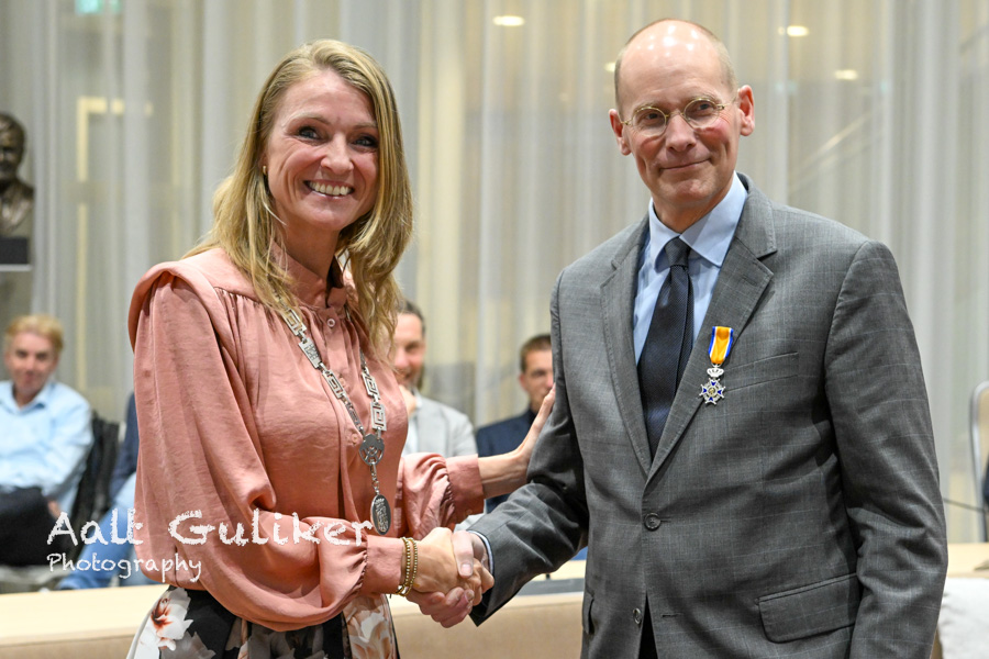 Koninklijke onderscheiding voor ‘oliemannetje’ Niels Staal (VVD)