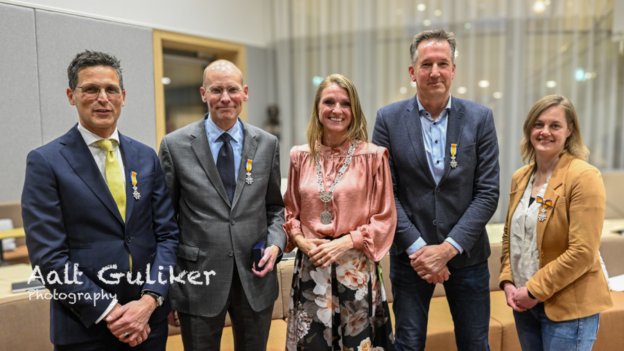 Koninklijke onderscheiding voor raadsleden gemeente Nijkerk