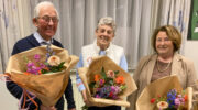 Bloemen voor drie trouwe leden Ex Animo uit Zwartebroek