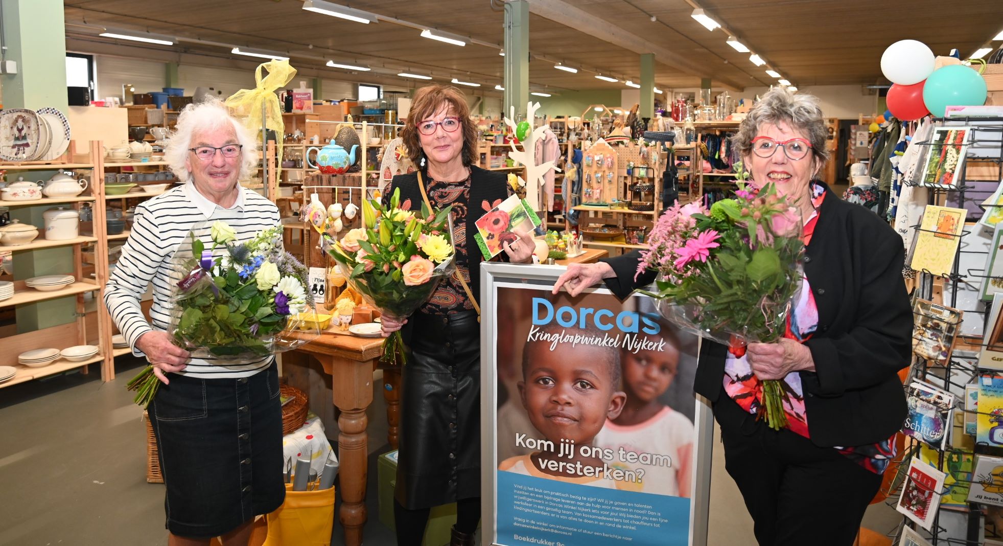 Dorcas Nijkerk zet trouwe vrijwilligers in het zonnetje bij feestelijk afscheid