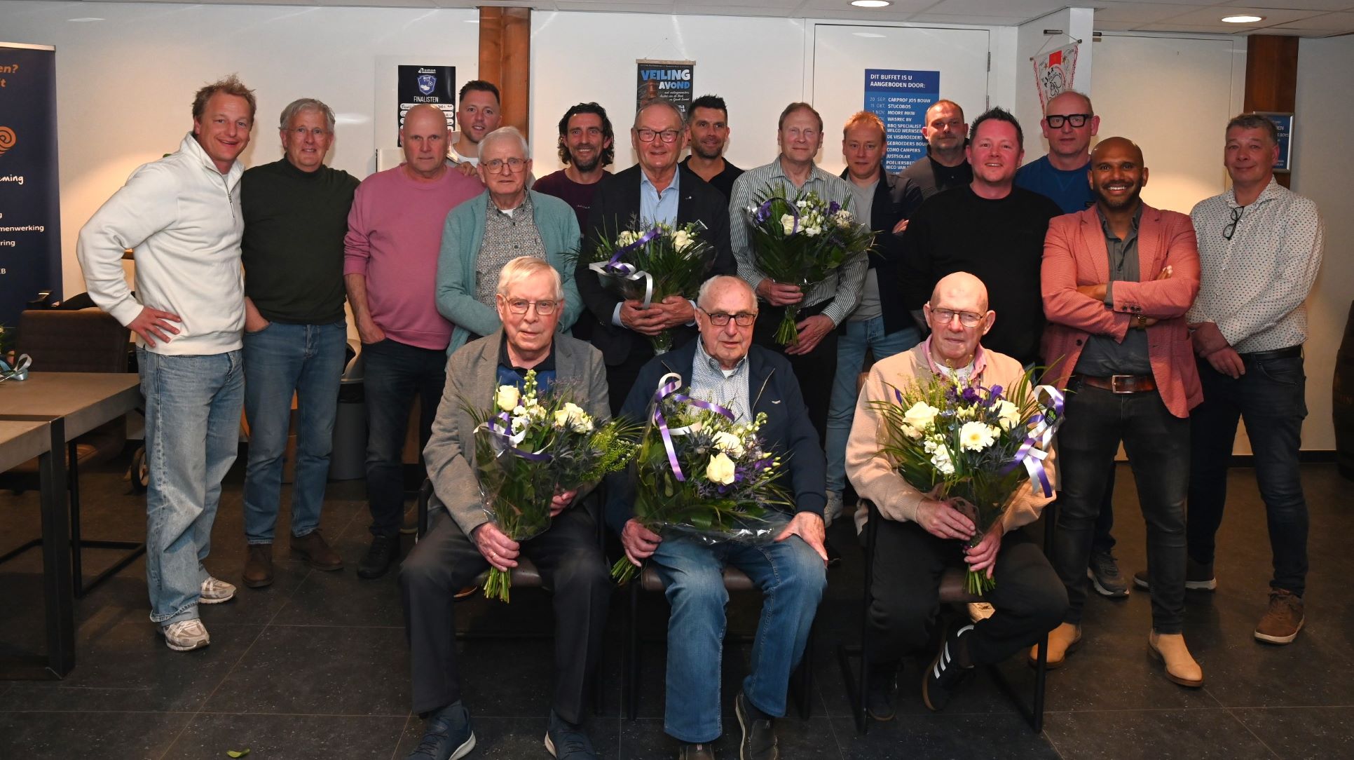 Jubilarissen gehuldigd bij Veensche Boys