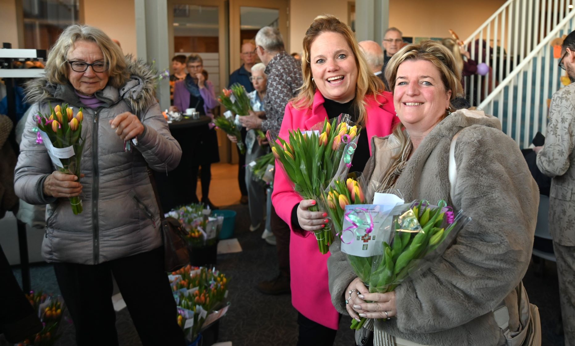 Paasbloemenactie voor ouderen Kruiskerk Nijkerk