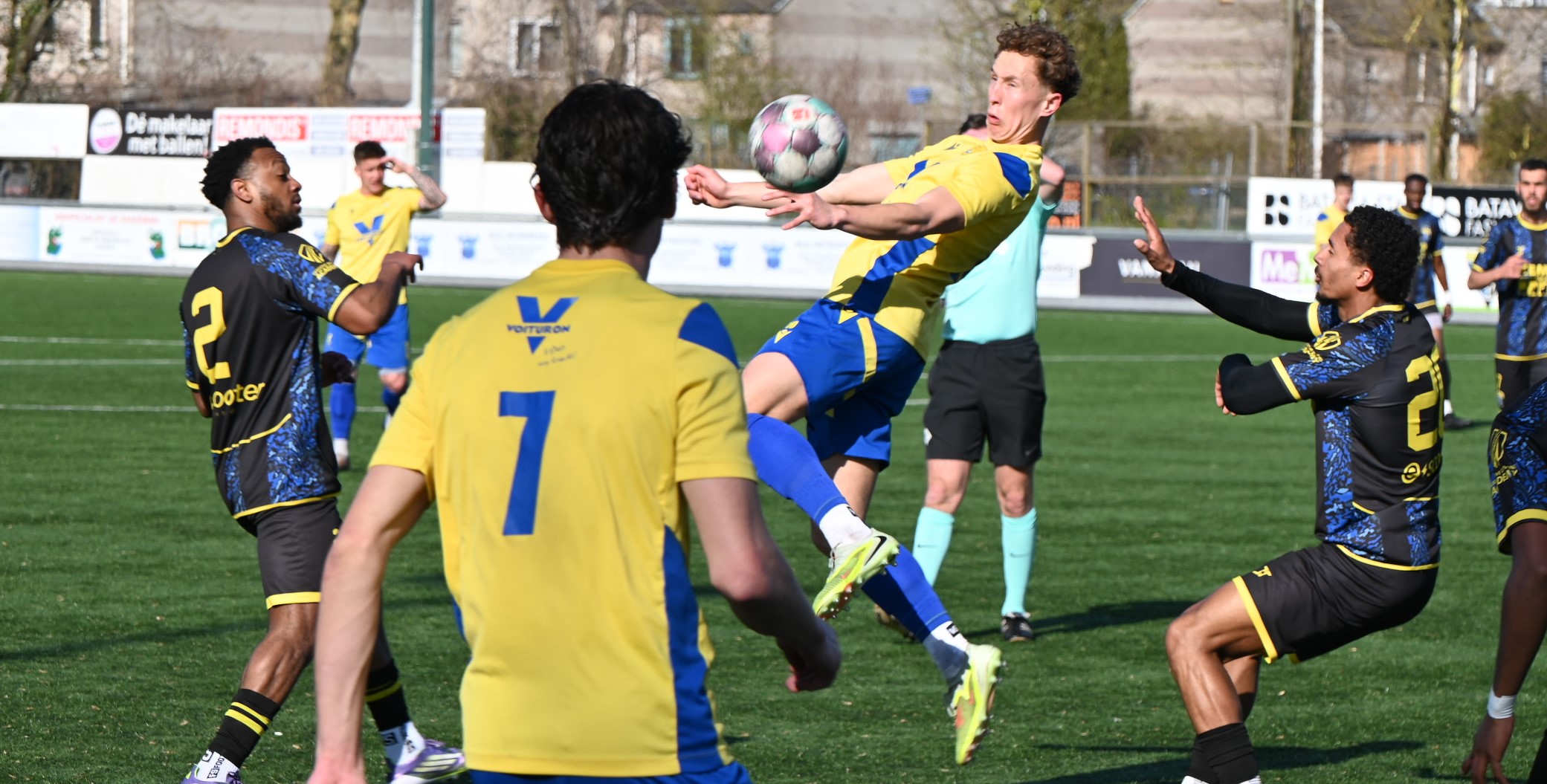 NSC Nijkerk haalt hard uit in Lelystad en tankt vertrouwen met monsterzege (0-9)