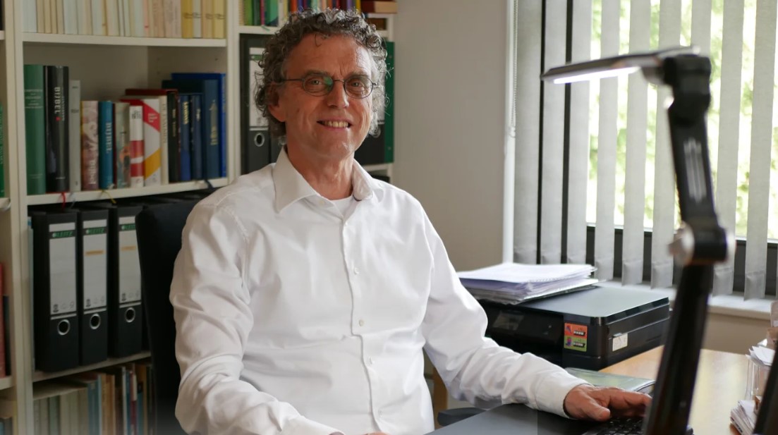 In memoriam Dominee Klaas van der Sloot (Kruiskerk)