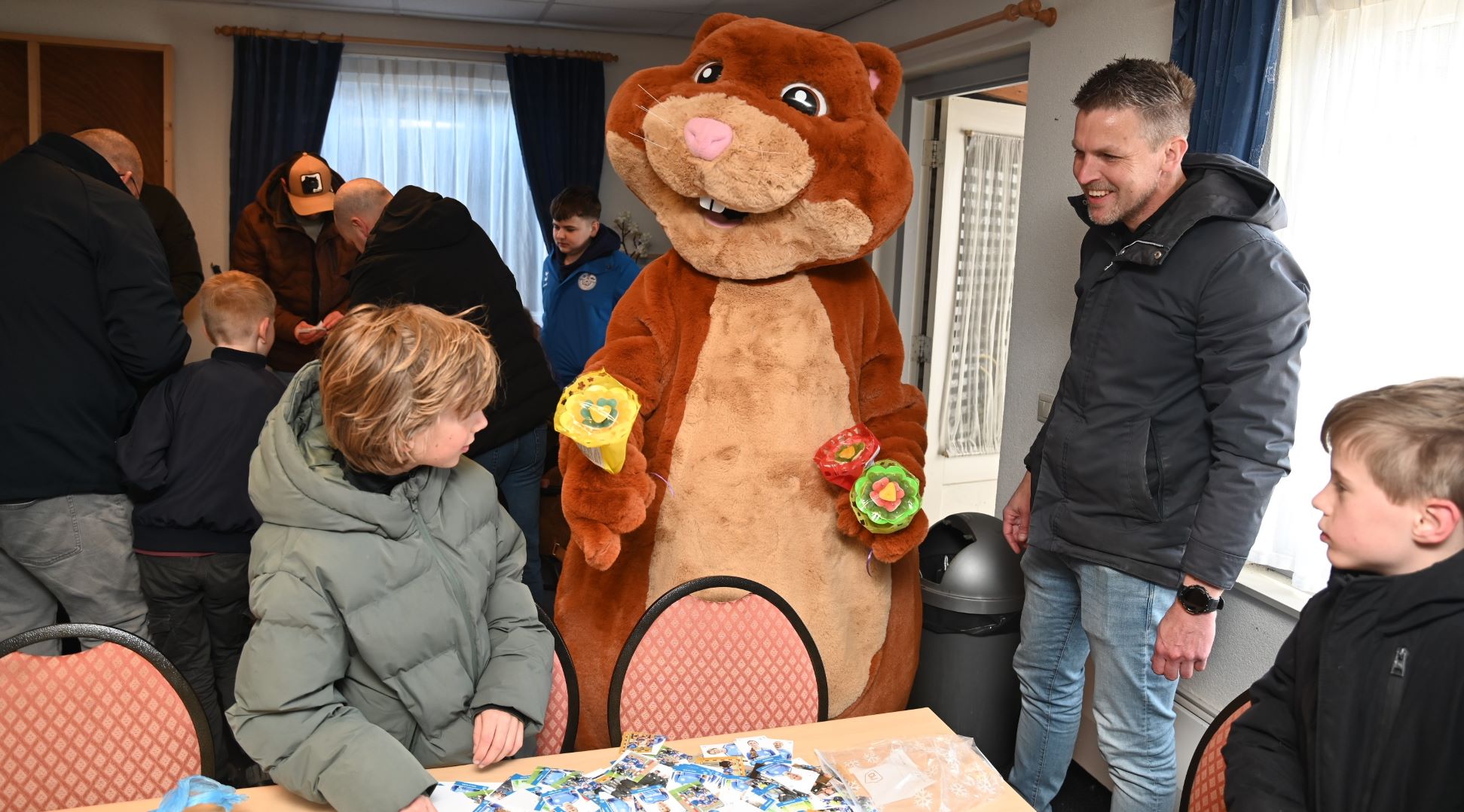 Voetbalplaatjesruilmiddag Veensche Boys een schot in de roos