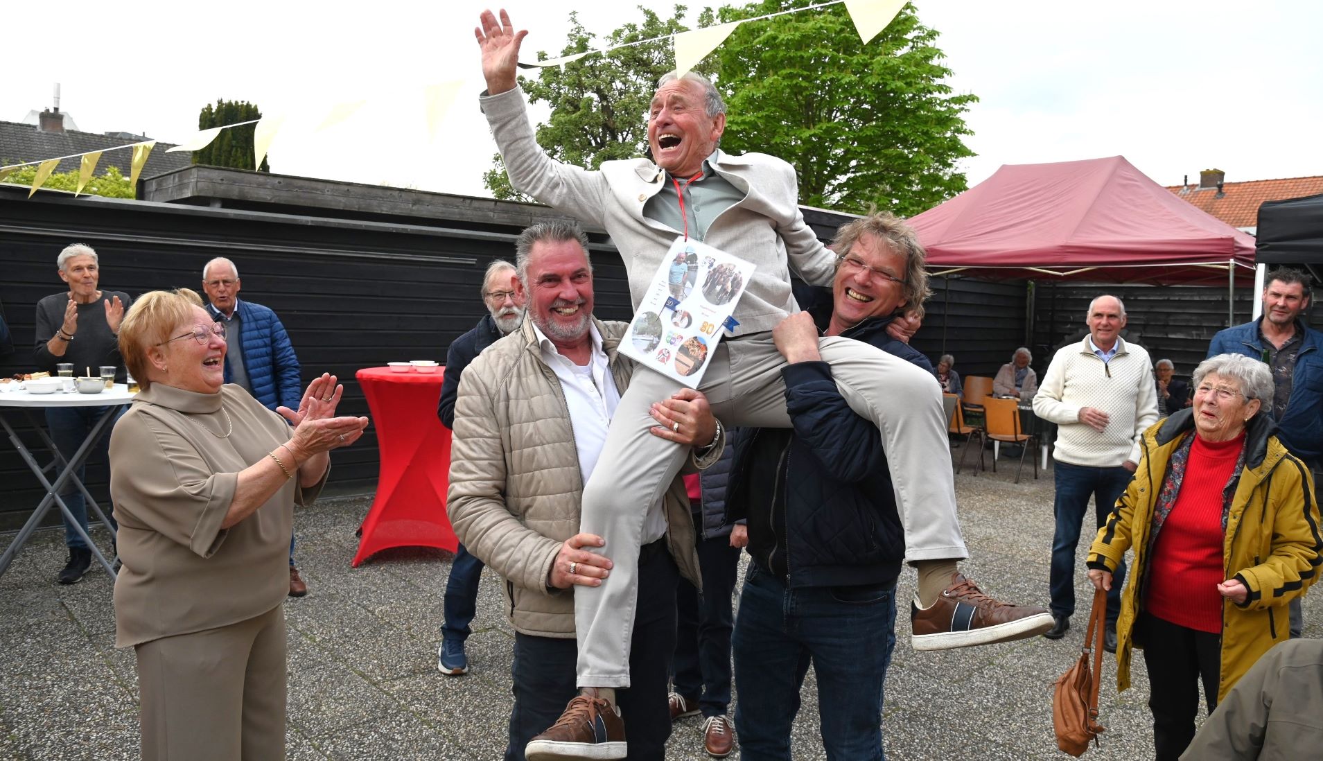 Ad Rebel viert zijn tachtigste verjaardag