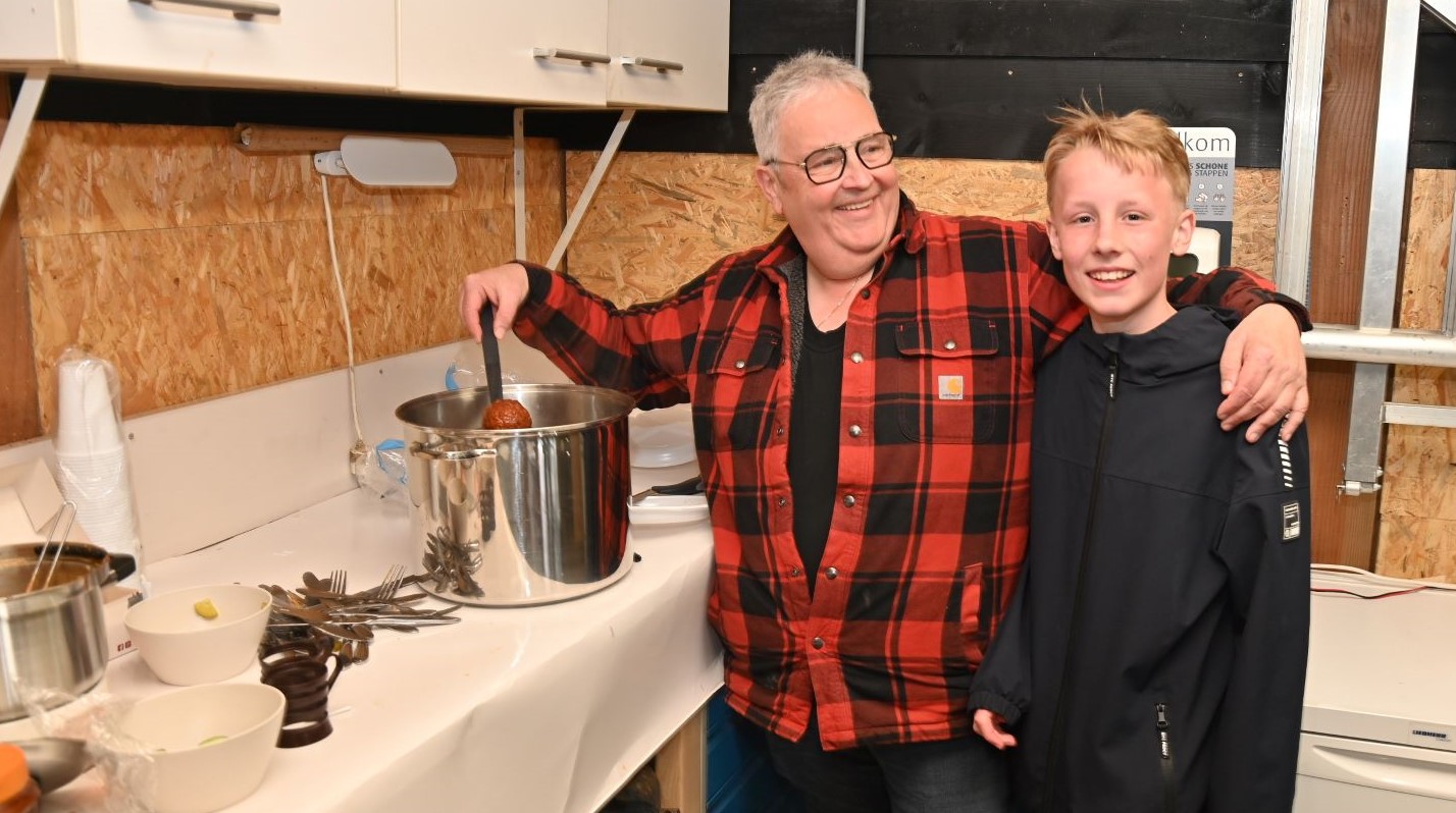 Motorclub STIMON geniet van zonnige ‘Ballenrit’