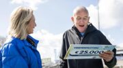 Evert Buitenhuis wint 25.000 euro bij de VriendenLoterij
