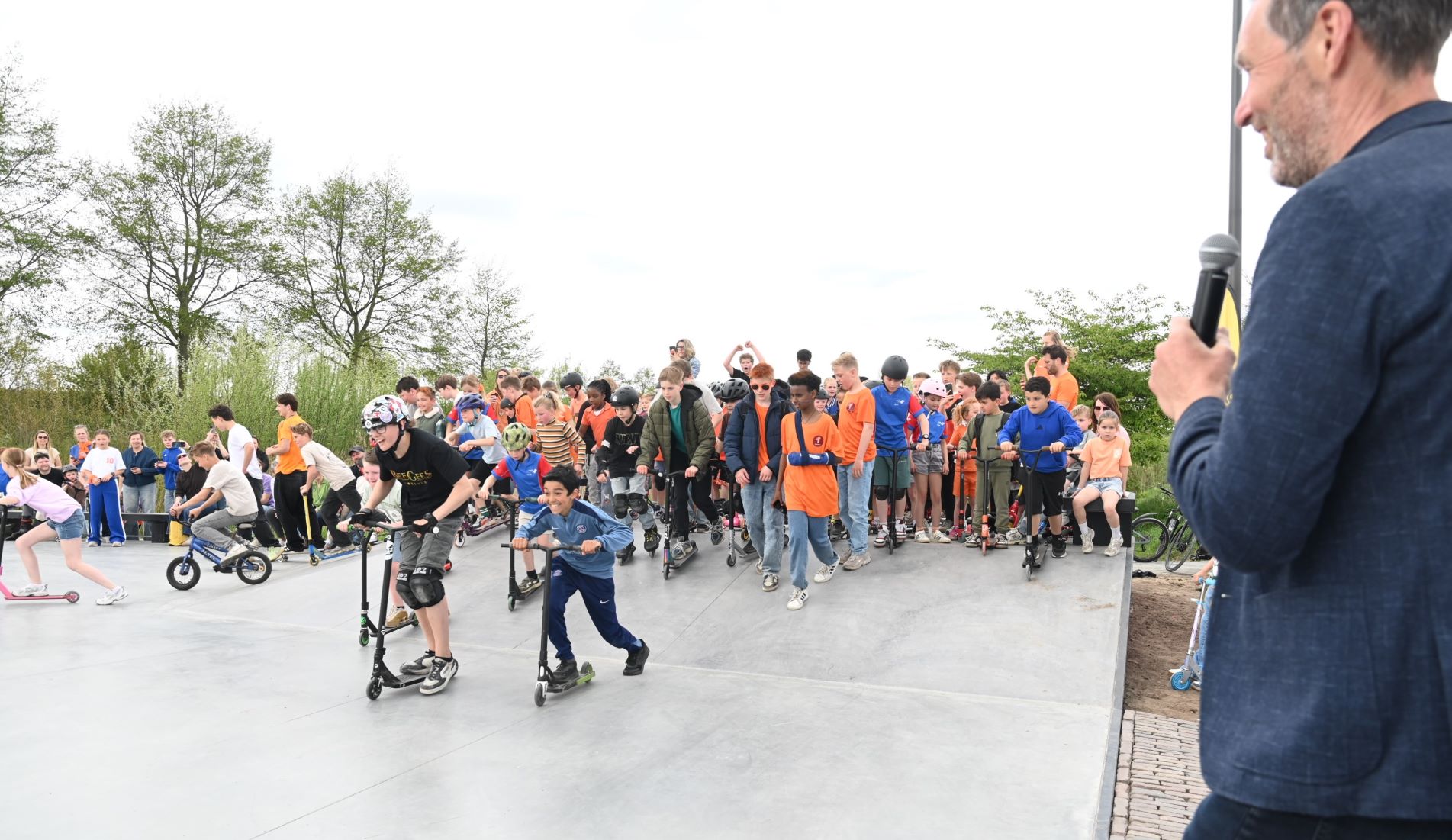 Skatepark Corlaer feestelijk geopend door wethouder Windhouwer