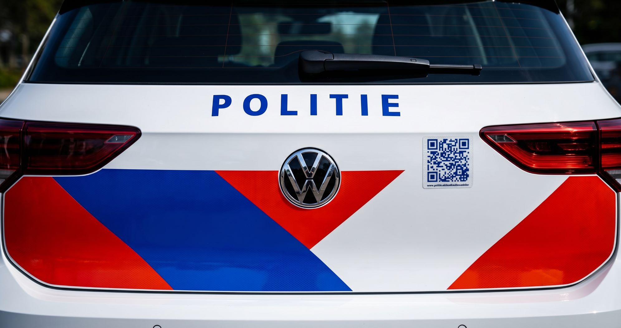 Motorrijder zwaargewond na aanrijding op Akkerweg in Nijkerk