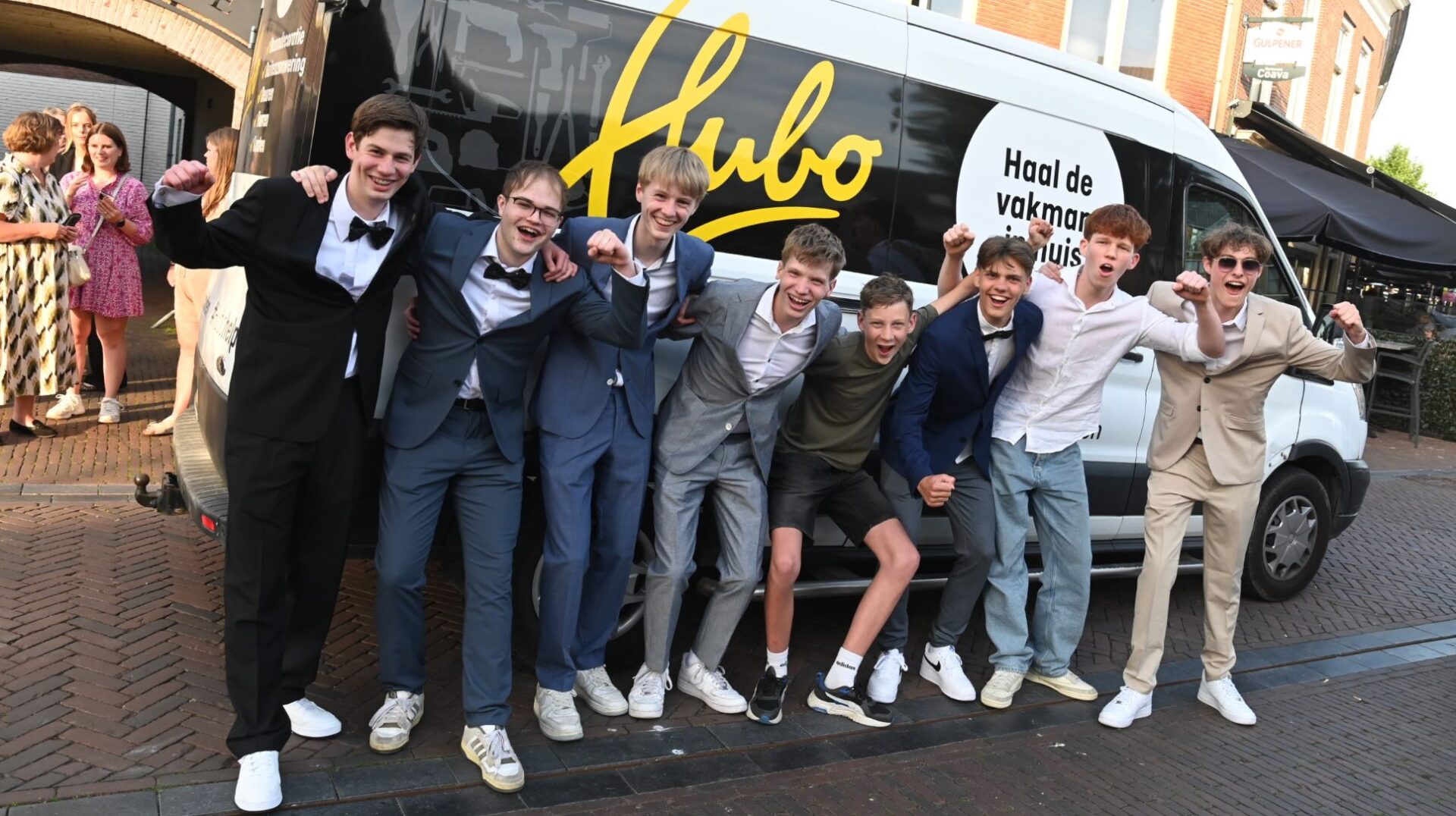 Eindexamenleerlingen Guido de Bres stralen tijdens gala in Nijkerk
