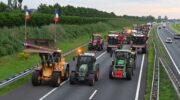 Nijkerkse boeren voeren actie op A28 en bij De Schakel tegen stikstofplannen