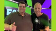 Zanger Mike Versteeg schuift met nieuwste zomerhit aan bij DJ Edwin Evers (Radio538)