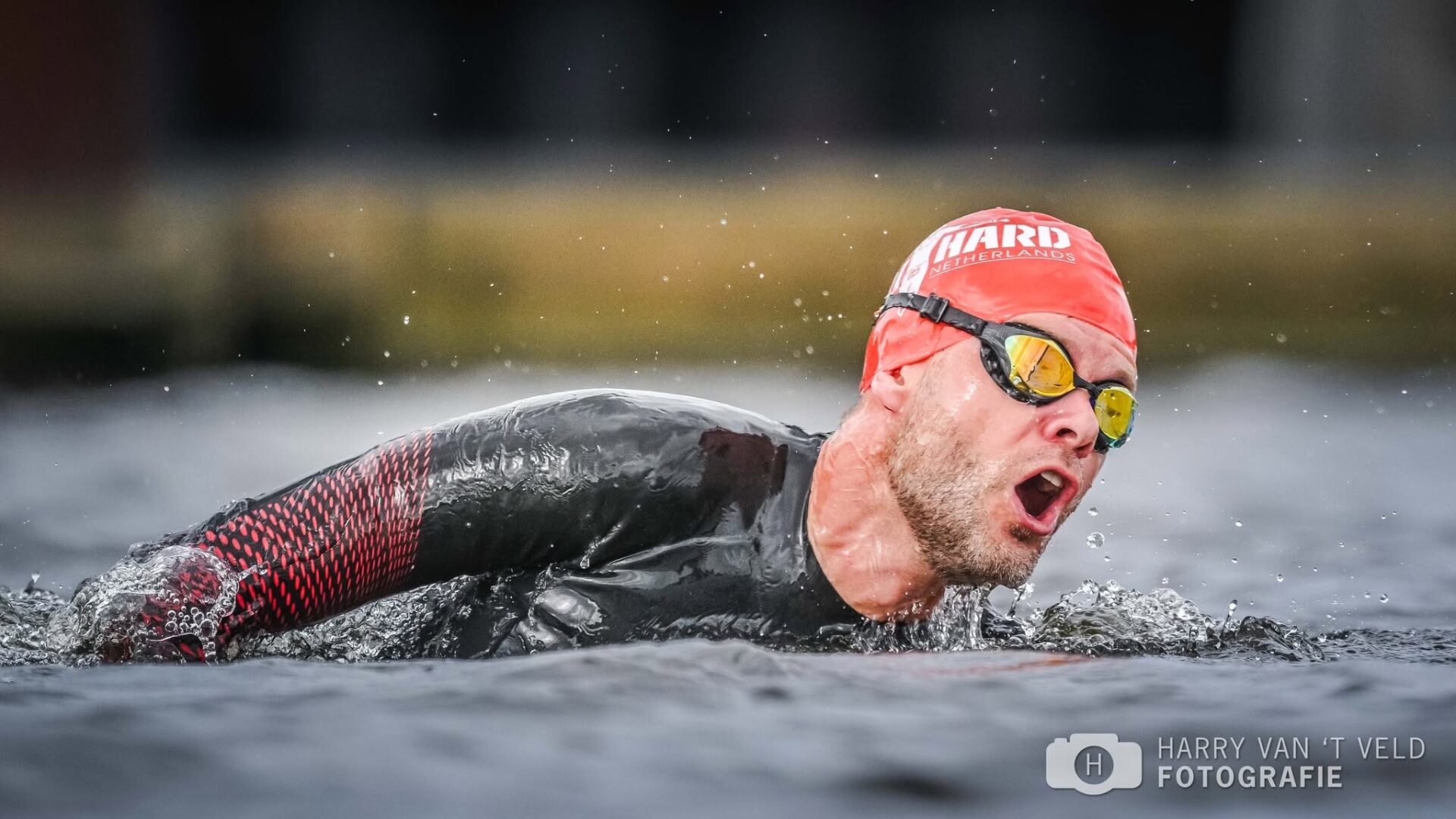 Annemarie Rustenburg en Niels Esmeijer winnen Flitstriathlon Nijkerk