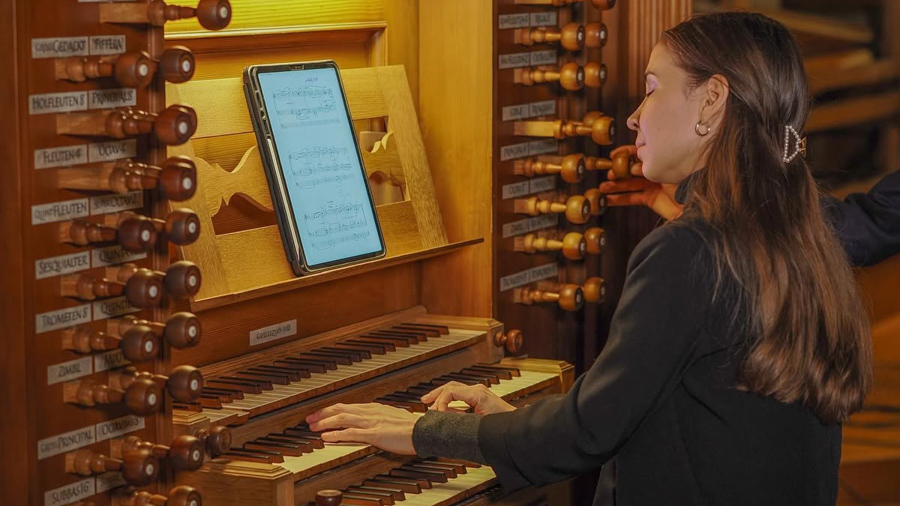Sofia Korsakova geeft orgelconcert in Grote Kerk Nijkerk
