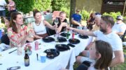 Buurtbarbecue op de Nachtegaallaan Hoevelaken