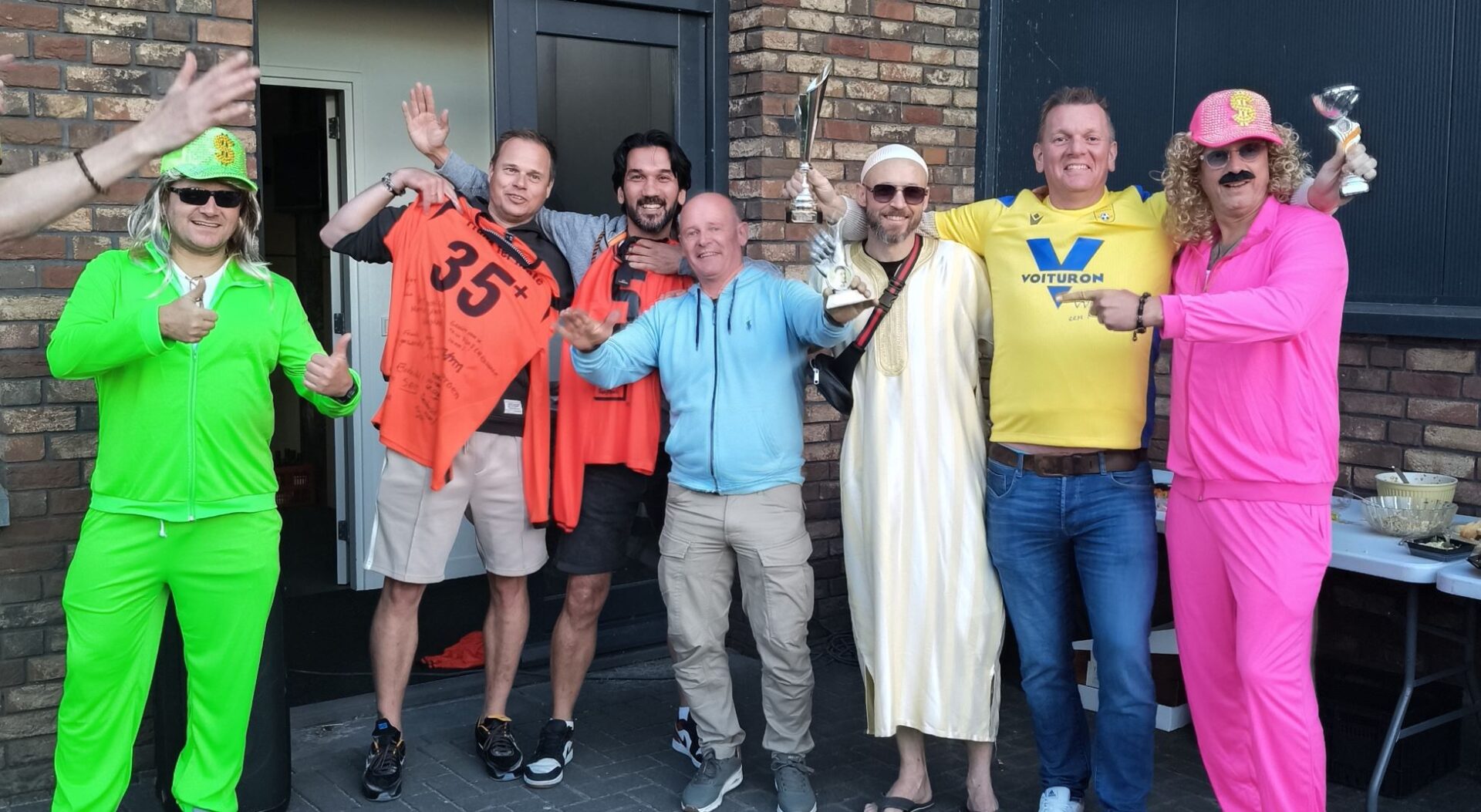 Sparta Nijkerk 35/45+ sluit seizoen af met barbecue