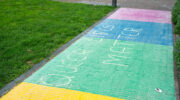 Regenboogpad in Nijkerk voor vierde keer beklad