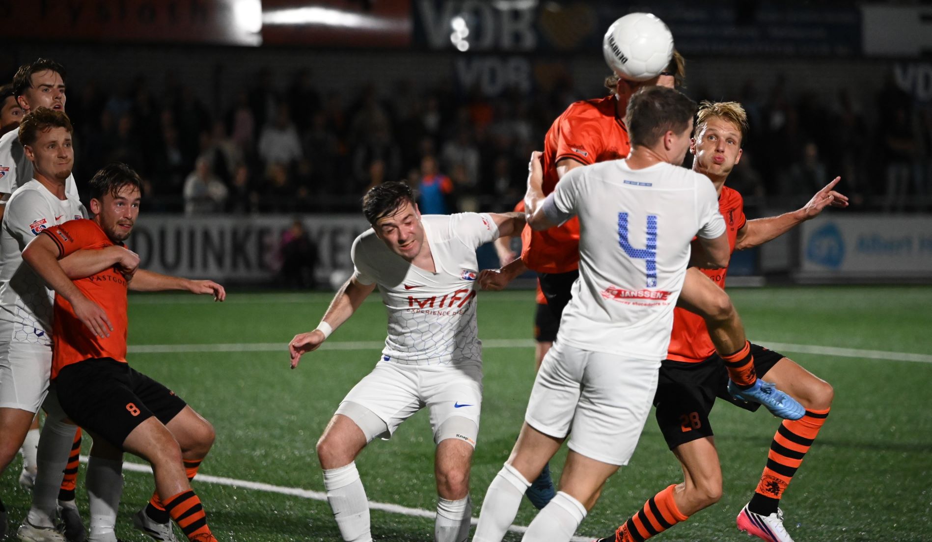 Sparta Nijkerk tankt vertrouwen met magere bekerwinst op SV Venray
