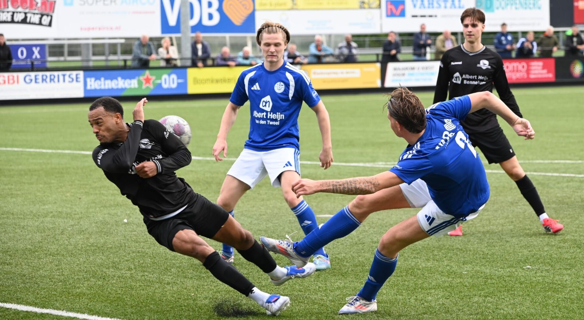 Veensche Boys voelt zich bestolen (2-2)