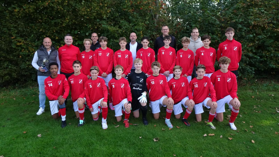 Hoevelaken JO15-1 gaat fris de tweede fase in
