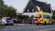 Fietser en scooter botsen op Amersfoortseweg in Nijkerkerveen
