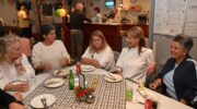 Feest der herkenning tijdens reünie Rehobothschool (1982-1983)